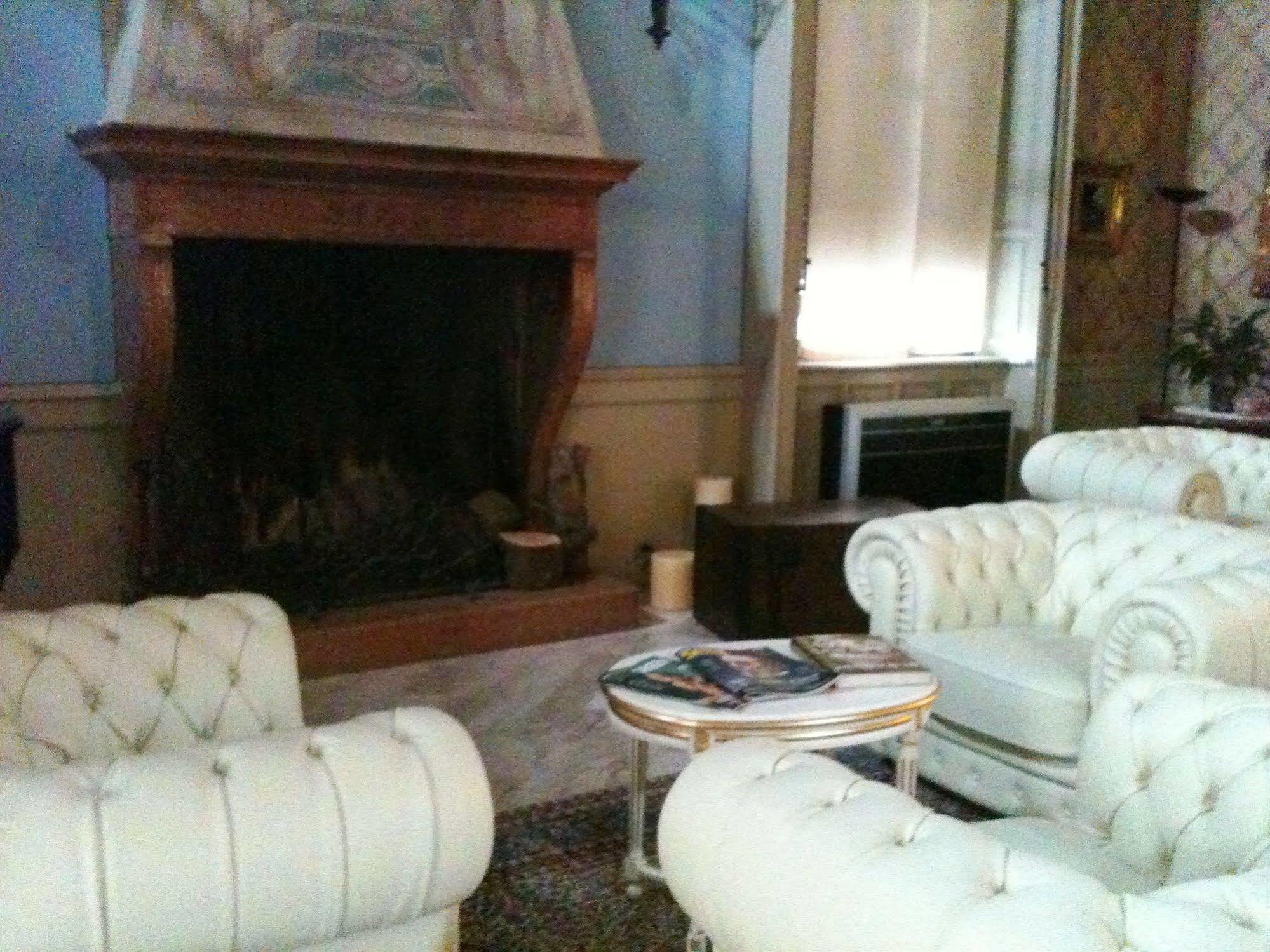 Hotel Dei Tigli 920 Liberty Rodigo